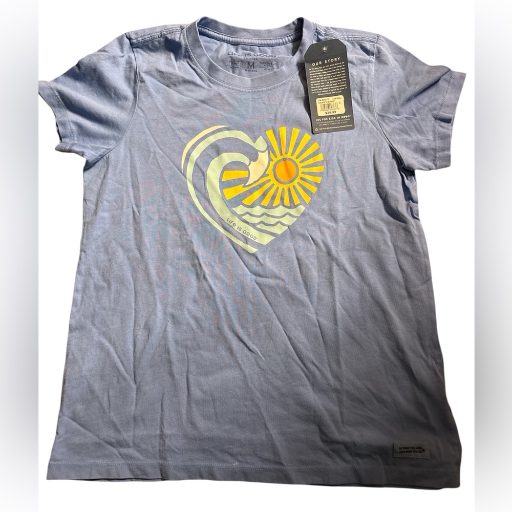 NWT - Life Is Good - Blue Graphic T-Shirt with Heart Design